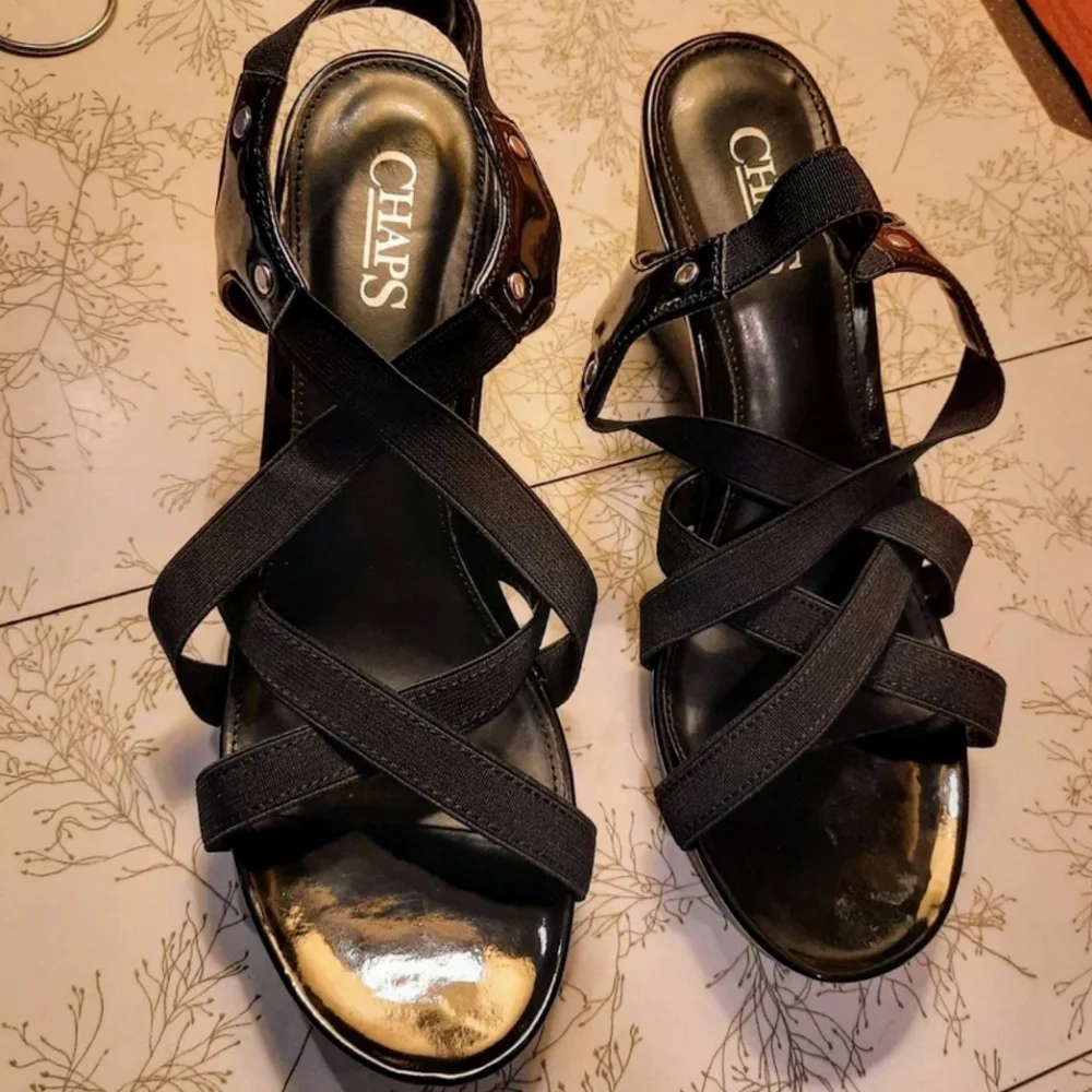 Chaps Black Strappy Platform Wedge Heels Sz 8B